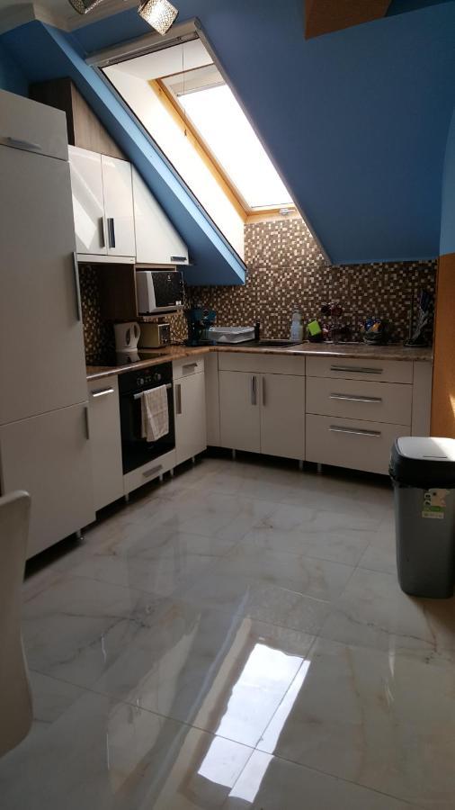 Apartmán Paris-Lux. Hajdúszoboszló Exteriér fotografie